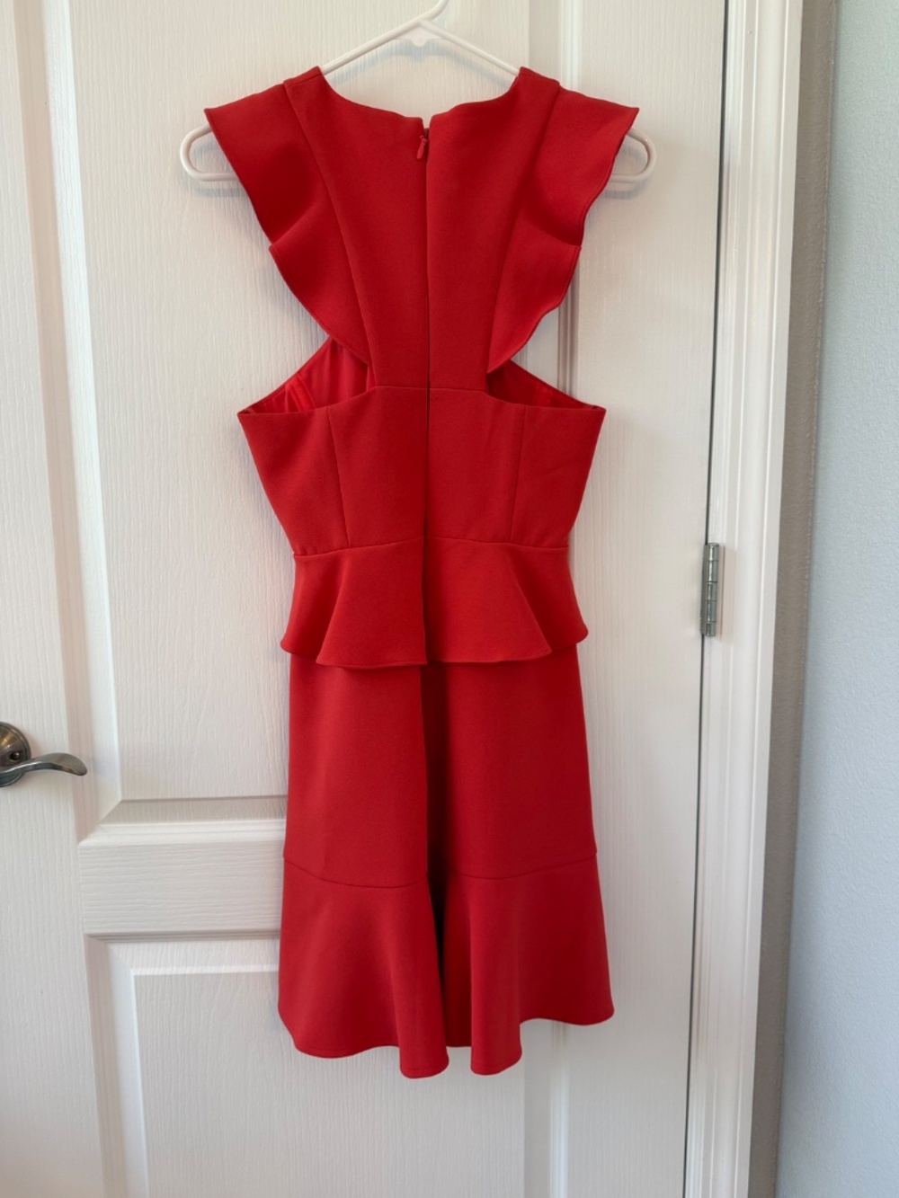 BCBGMaxAzria Careen Dress Mini Coral Red Ruffle Cutout Cocktail Party Size 2 - Picture 4 of 6
